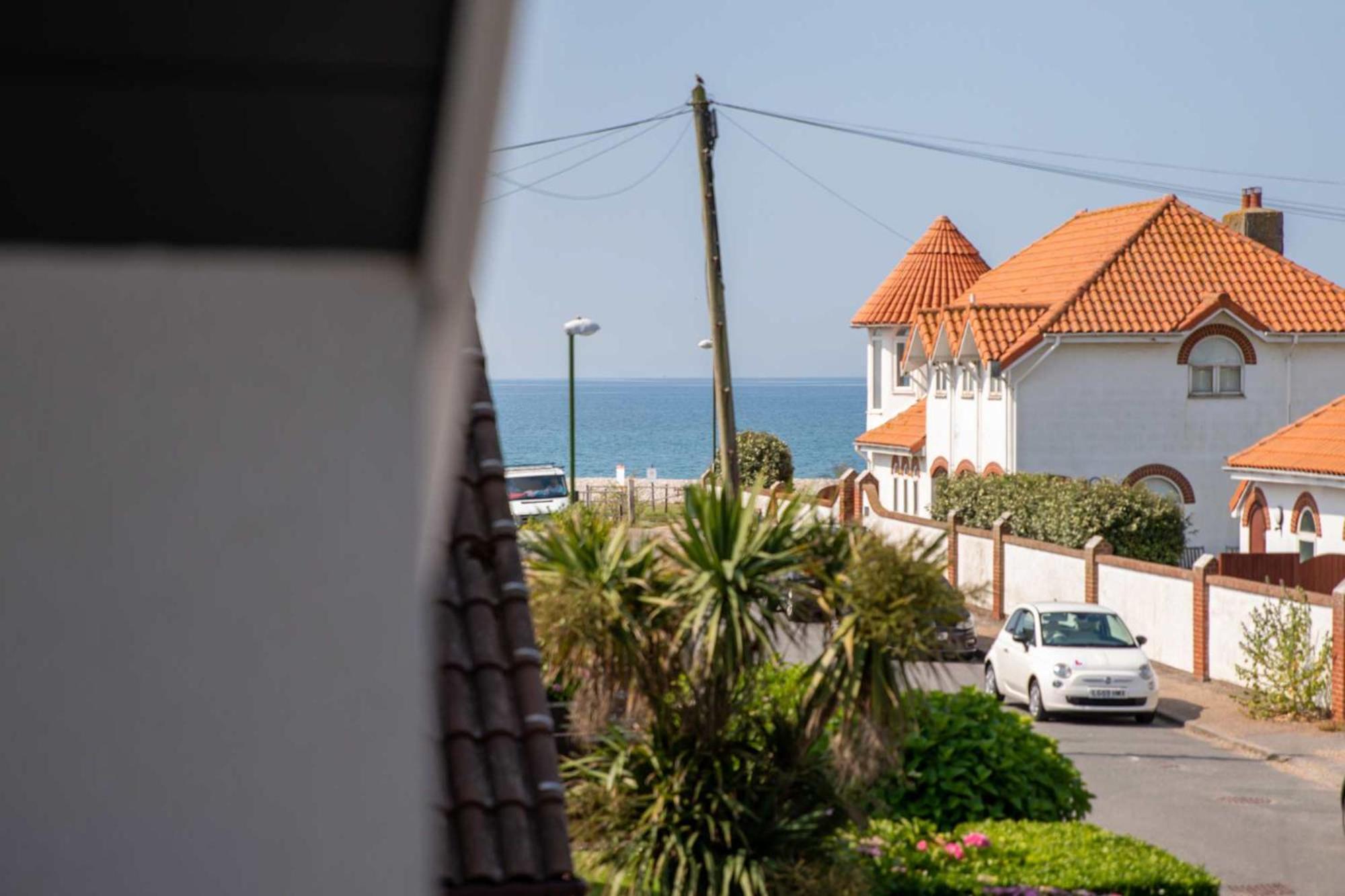 Surfer'S Paradise Steps To Beach Sleek&Stylish Ист-Уиттеринг Экстерьер фото